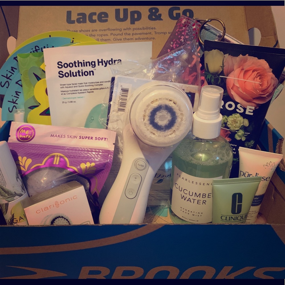 Clarisonic smart profile skincare lot